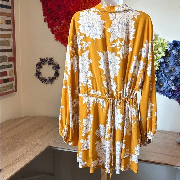 Free People Mustard Floral Mini Dress maanfacturer flaw - Picture 5 of 16